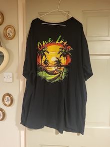 mans t shirt size 4XL