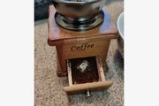 Vintage Style Manual Coffee Grinder