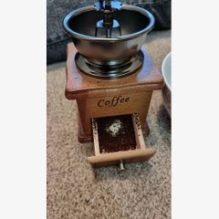Vintage Style Manual Coffee Grinder