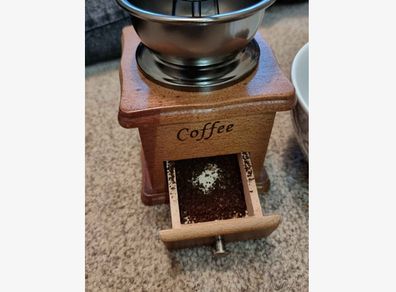 Vintage Style Manual Coffee Grinder