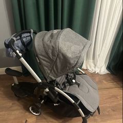 Bugaboo bee grey pram with foot stand