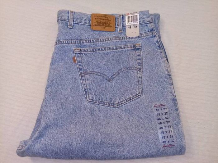 Levi's 545 W48 L32 - New with Tag -