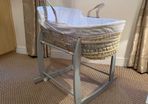 Mosses Basket with Basket Stand - Mamas and Papas (Perfect Condition)