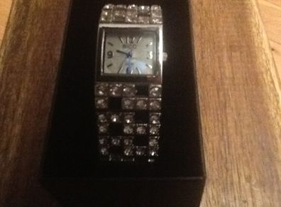 Woman's RICO make watch
