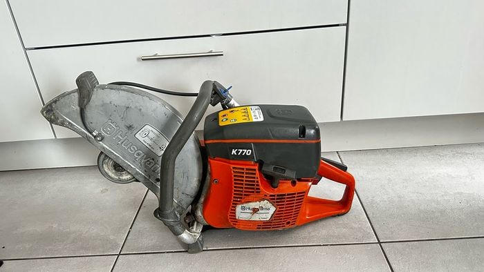 Husqvarna k770 consaw