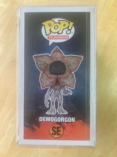 Stranger Things Demogorgon Funko Pop Red Glows. 1600 Pieces