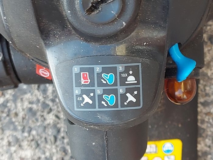 McCulloch Petrol Chainsaw in excellent condition