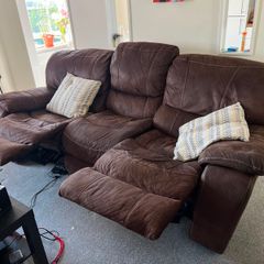 Free 3 seater recliner sofa