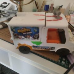 Moose Works The Ugglys Pet Shop Dog Wash & Sickly Sounds Truck 18" Vehicle Toy