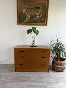 Mid Century Chest of Drawers