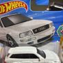 Hot wheels 94 Audi Avant Rs2 Image 4