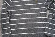 F&amp;F boy's long sleeve top.age5/6