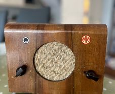 Vintage 1940's Radio