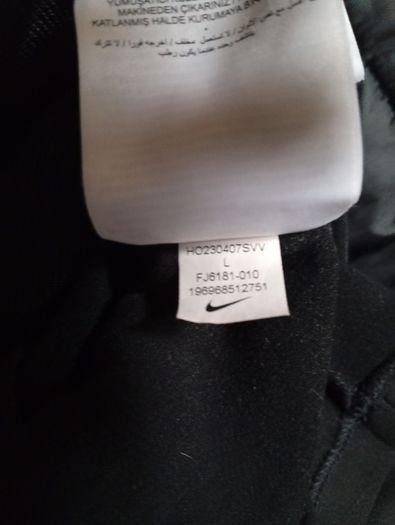Nike Thermal-Fit Tracksuit (( Immaculate Age 12-13yrs)) Black