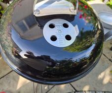 Weber Charcoal Barbecue E-4710