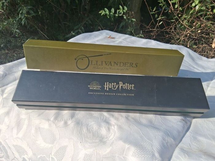 2 X Warner Bros Harry Potter Wands