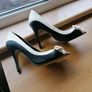 Women's Shoe's Cream NEW and Black NWT SIZE 6 EUR 39 Image 2