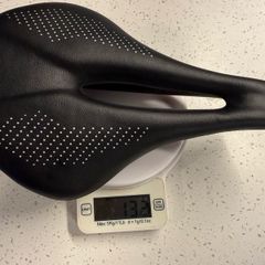 Elita one full carbon saddle