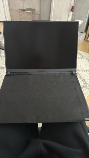 ROG Strix