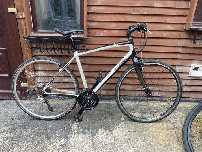 Specialized sirrus