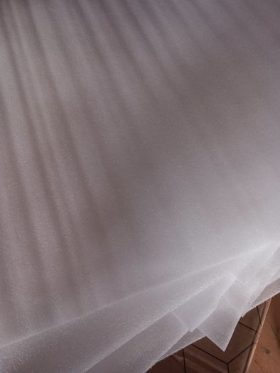 Free wrapping foamy sheets