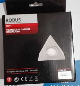BNIB ROBUS R3011 Triangular Cabinet Downlight 12V 20W