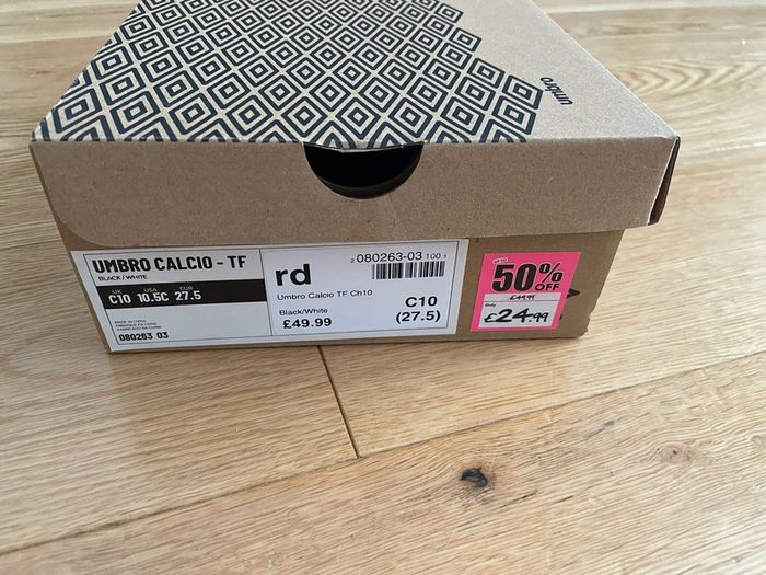 Umbro Calcio kids football shoes
