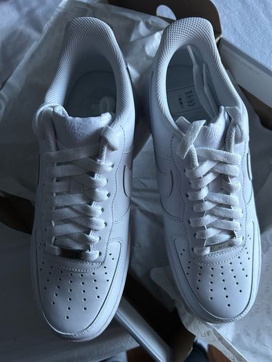 Nike Airforce 1 (no offers below asking price)