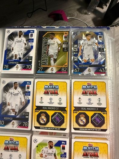 football cards + binders (offers Welcome )