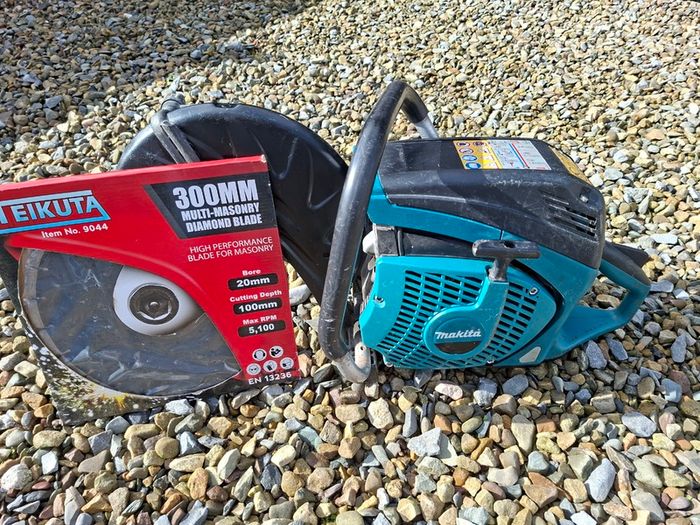 Makita EK6100 Consaw "Refurbished"