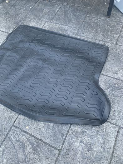 Kia  Sportage  Boots  Rubber  Model   K3