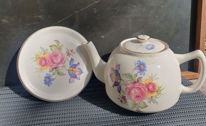 antiques