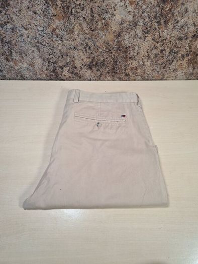 mens TOMMY HILFIGER chinos trousers jeans beige brown Size W38 L 32