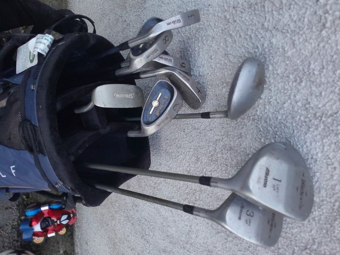 Pro staff golf clubs