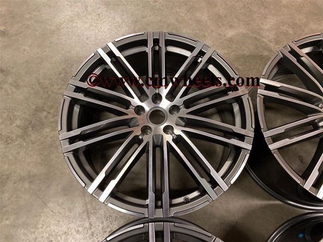 21" Inch Porsche Macan Turbo Style Alloy Wheels Gunmetal polished 5x112 66.6