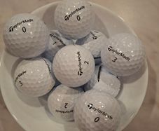 10 Taylormade Golf balls