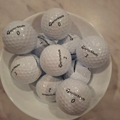 10 Taylormade Golf balls