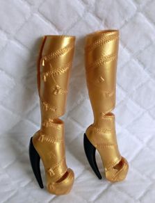 Boots for clawdeen wolf monster high doll