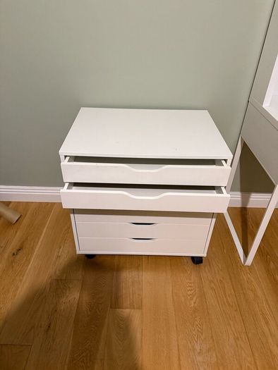 Study table and chest of drawers