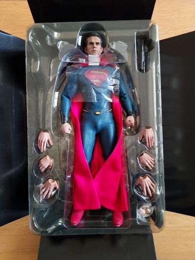 Superman Man Of Steel MMS200 Henry Cavill Hot Toys hottoys Figure