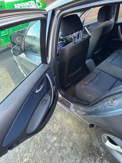 BMW 1-Series 2010 with CarPlay radio