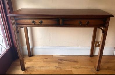 hall table wooden Mahogany