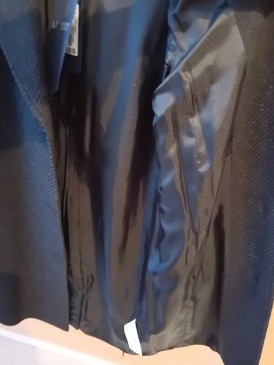 Designer Armani - Wool Coat - Black - UK 10 - BNWT RRP 399