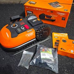 Worx Landroid L800 WR148E Robot Lawnmower / 800m / Complete Kit