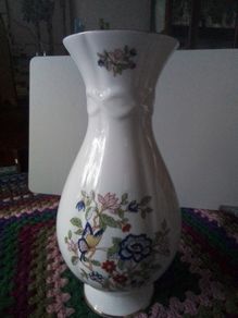 Royal Tara Harmony  Vase