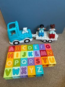Duplo Alphabet truck
