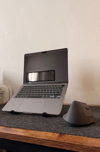 MacBook Pro 14 M2 2023 Mint Condition Model A2779