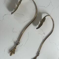2x medium curtain holdbacks