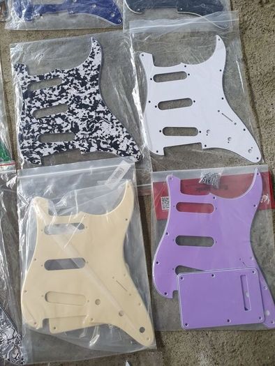 10 x ST pickguards