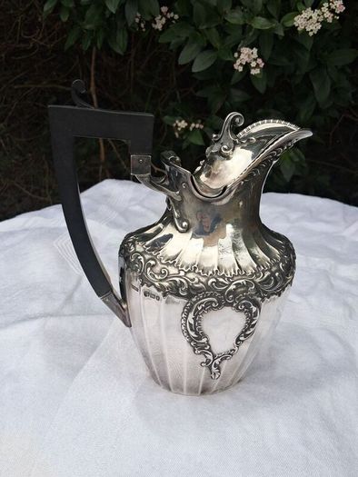 James Dixon Sterling Silver Claret Jug(1899 433 grams)